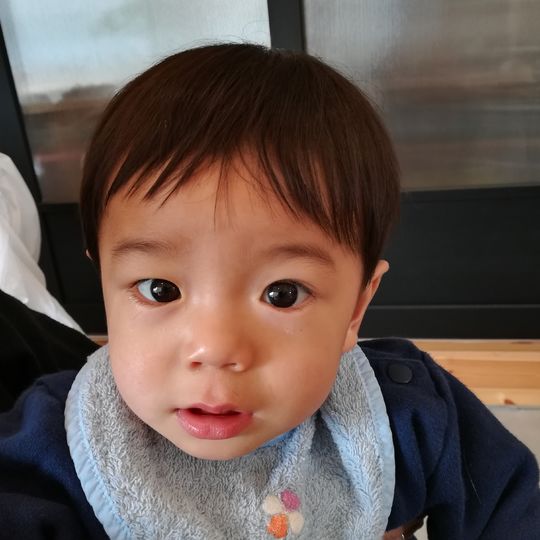 お子様ヘアスタイル